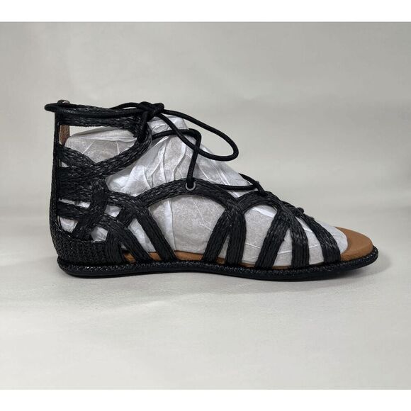 Gentle Souls Women's Break My Heart Lace Up Gladiator Flat Sandals - Black 5M - Picture 3 of 13